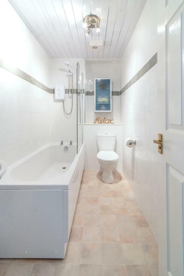 Апартаменти Sec/ Hydro Two Bed Flat With Free Parking And Great View Глазго Екстер'єр фото